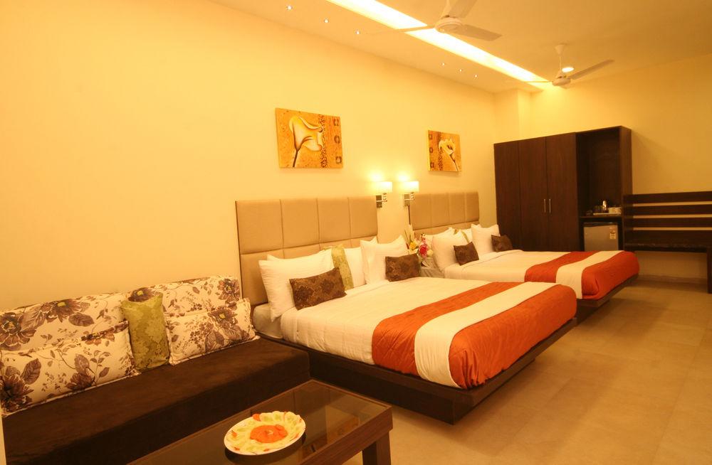 Khanvel Resort Silvassa Luaran gambar
